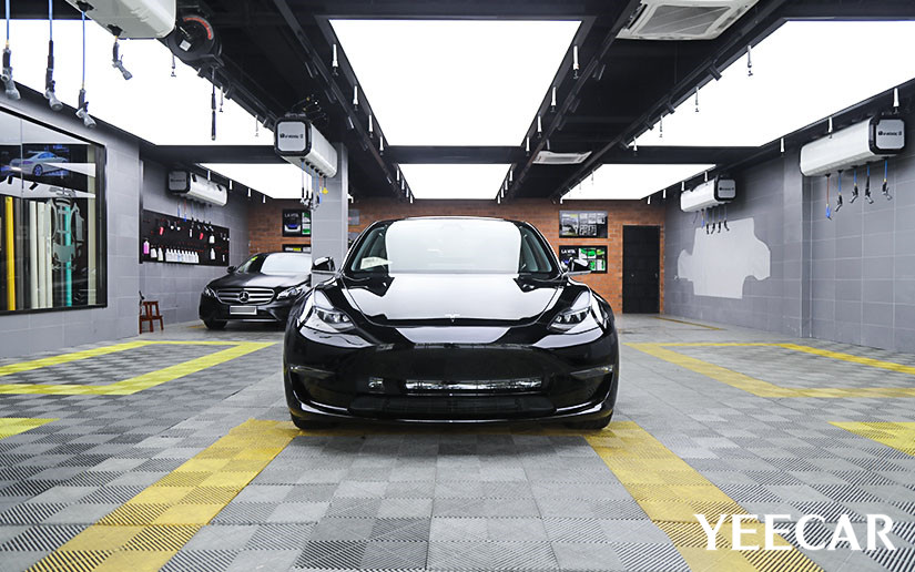 特斯拉施工YEECAR車衣效果圖