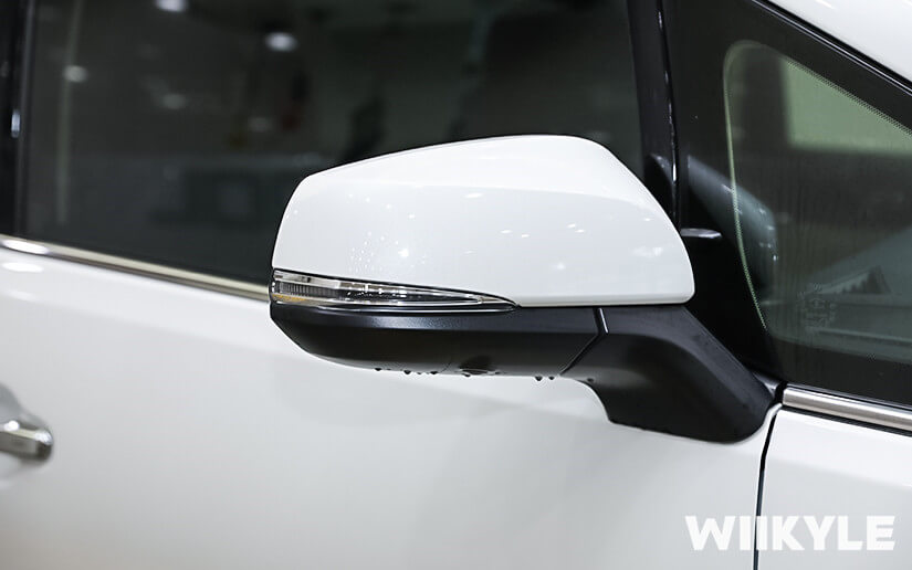 豐田埃爾法后視鏡圖片