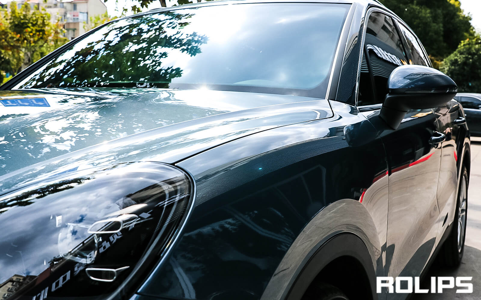 保時捷貼車衣的細節展示圖