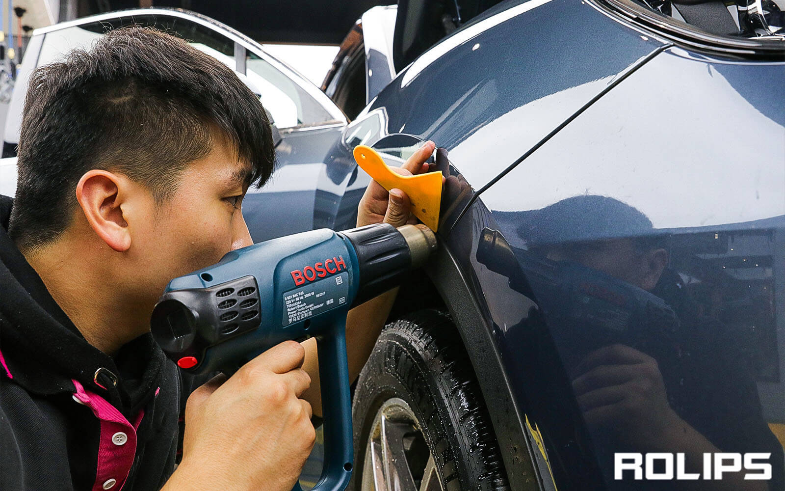 保時捷貼ROLIPS車衣的流程是什么