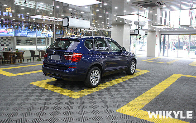 寶馬X3量子藍汽車裝貼WIIKYLE隱形車效果圖（2）