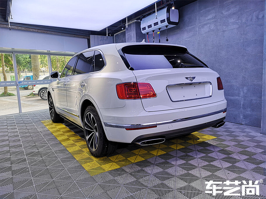 賓利添越施工威固隱形車衣效果圖（二）