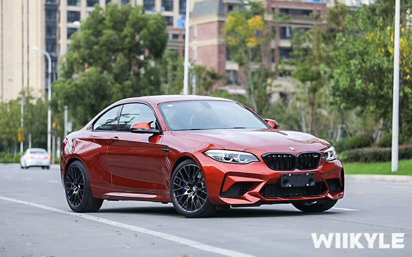 寶馬M3貼WIIKYLE漆面保護膜室外圖展示