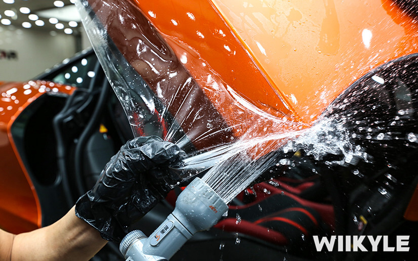 邁凱倫720S貼隱形車衣意義大嗎？（圖七）