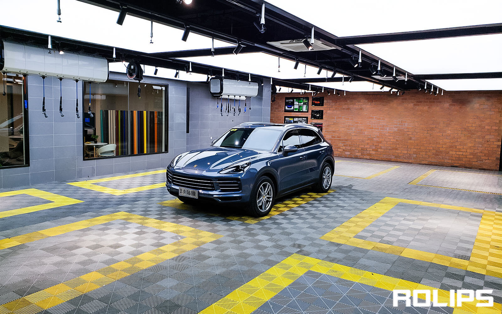 保時捷卡宴貼ROLIPS車衣怎么樣