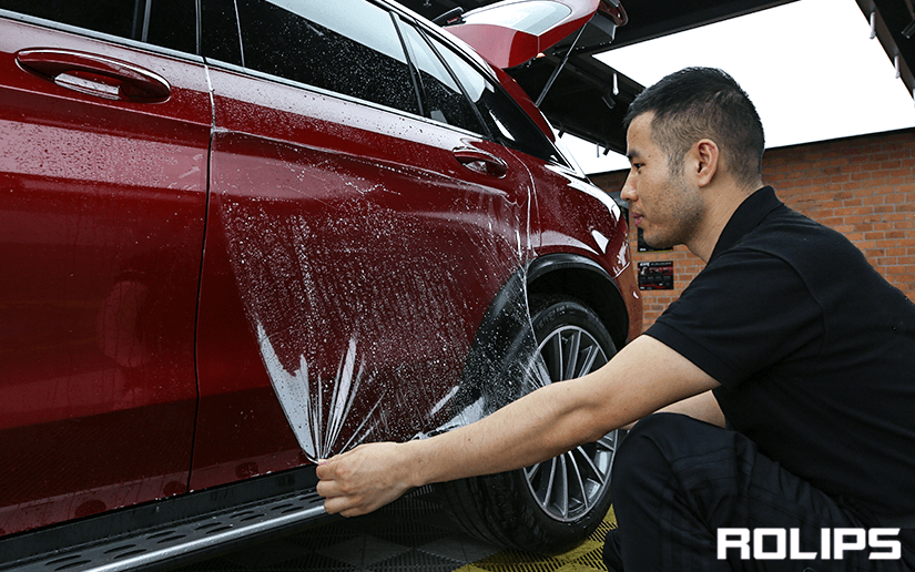 車輛貼ROLIPS隱形車衣施工過程