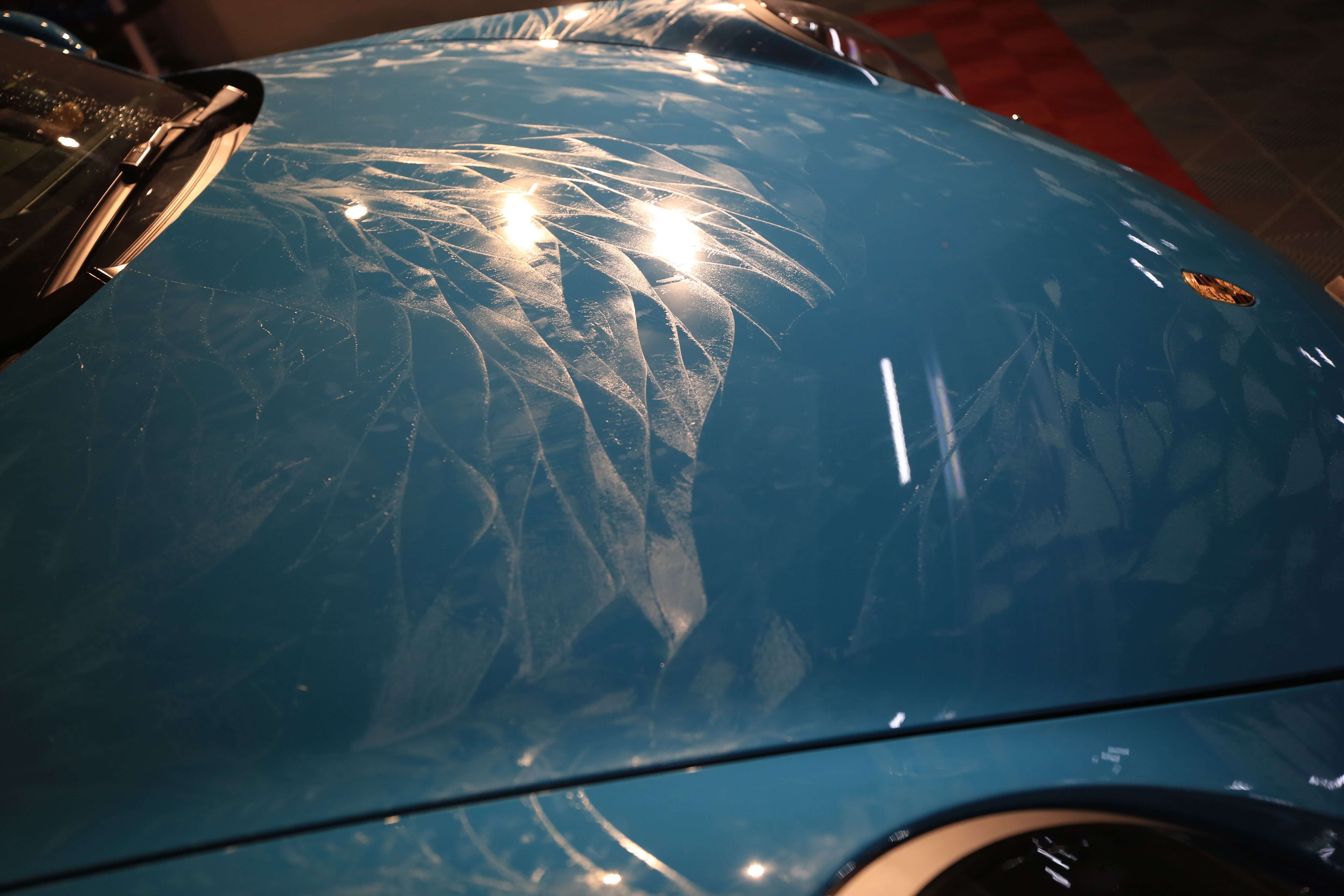 車衣除膠，劣質車衣