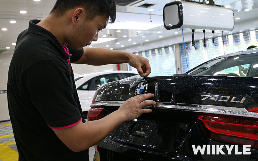 WIIKYLE隱形車衣施工黑色寶馬7系作品展示（圖一）