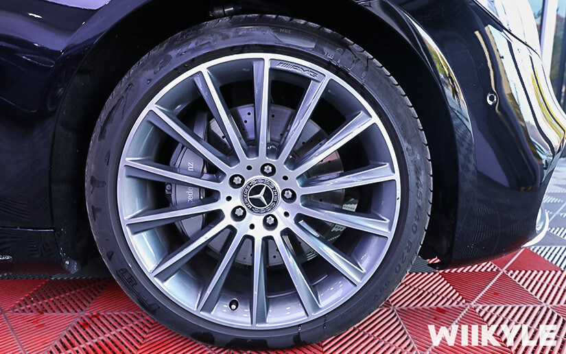 奔馳的輪轂 細節圖