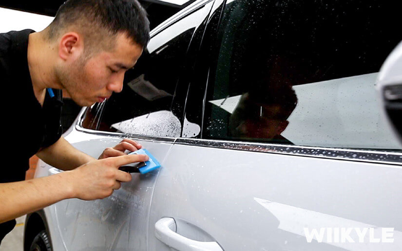 汽車貼膜選擇門店是否具備專業的技師團隊