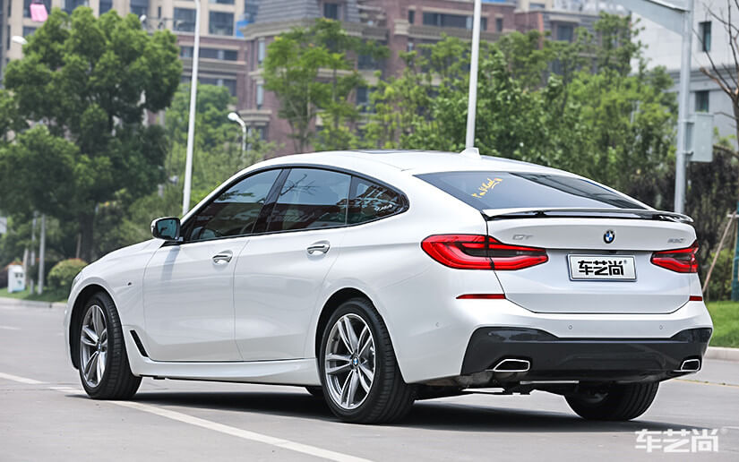 白色寶馬貼V-KOOL車衣效果好嗎