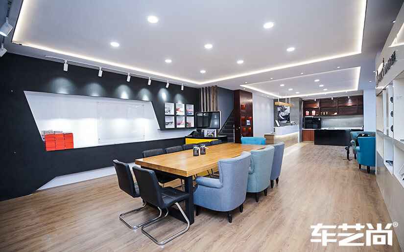 藝卡車衣車主休閑區