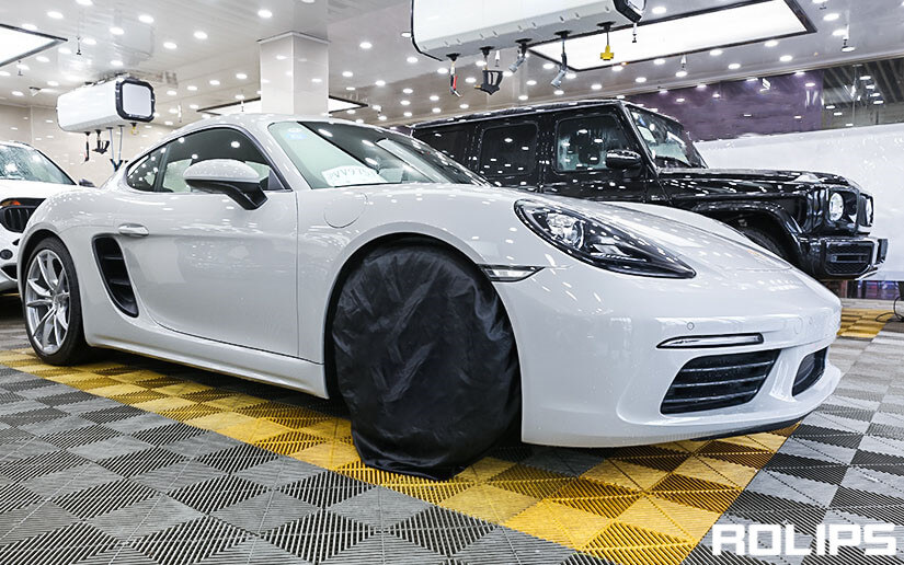 ROLIPS隱形車衣的無塵噴淋車間