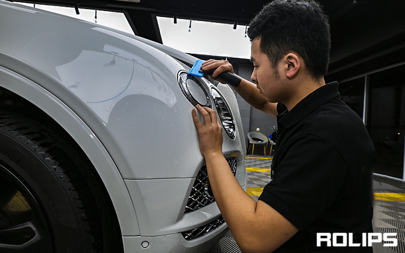 白色賓利添越貼ROLIPS隱形車衣