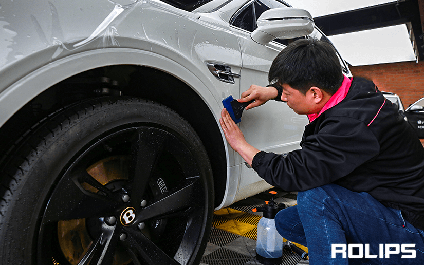 賓利車貼ROLIPS隱形車衣的施工過程