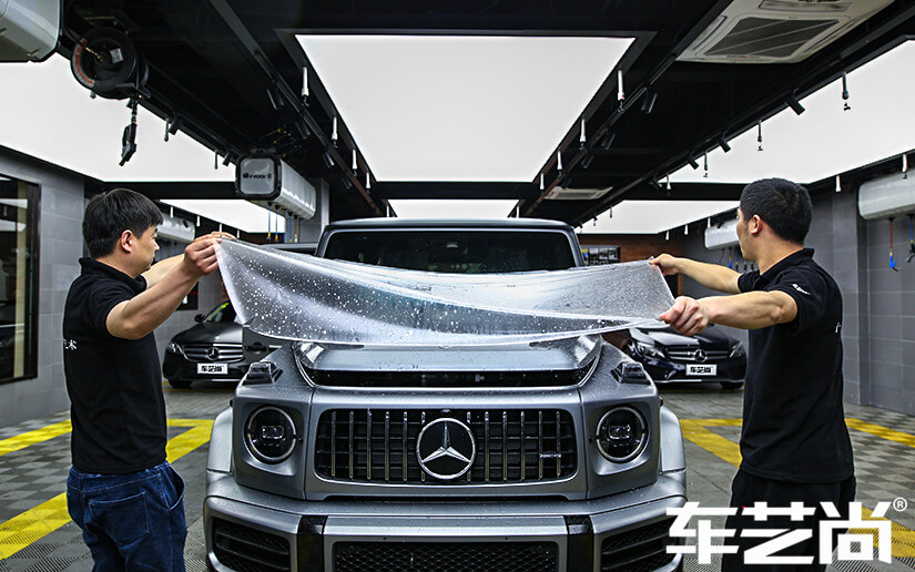 奔馳AMG裝貼威固隱形車衣過程圖（1）