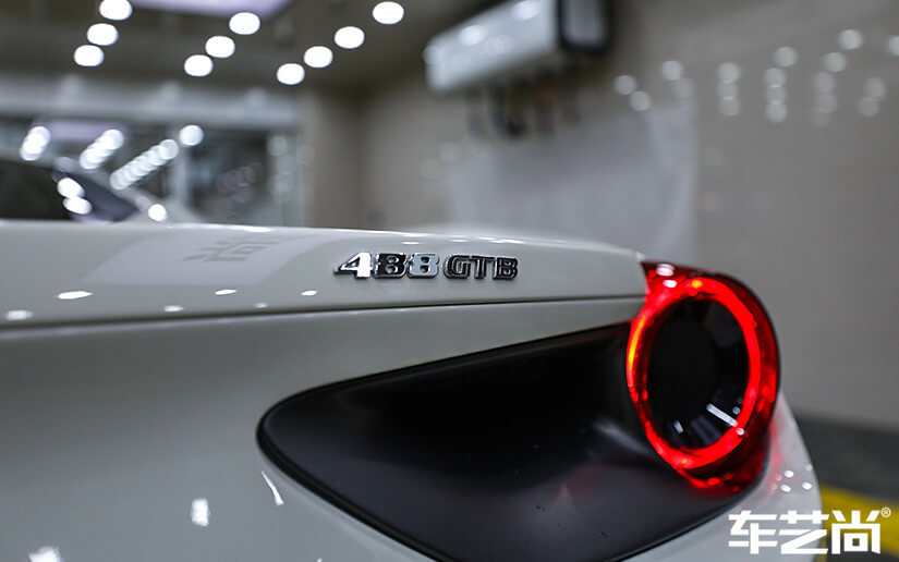 法拉利488貼威固膜效果圖（二）