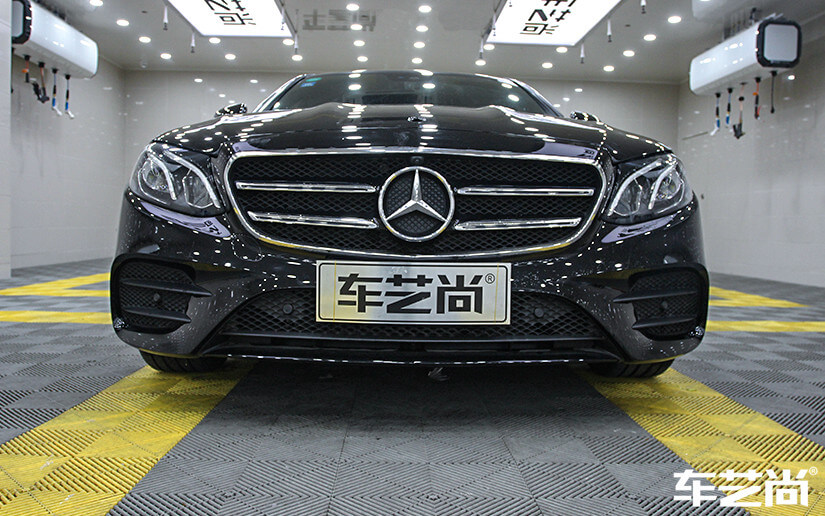 奔馳E300施工威固漆面保護膜案例展示效果（圖一）