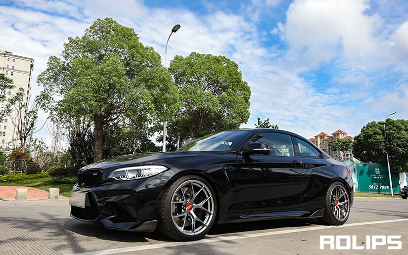 黑色車漆還有貼隱形車衣的必要嗎？看看寶馬車主怎么說。（1）