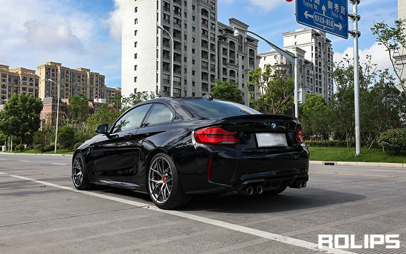 黑色車漆還有貼隱形車衣的必要嗎？看看寶馬車主怎么說。（2）