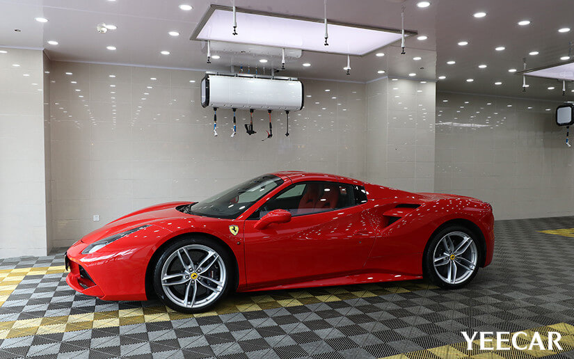 法拉利488貼YEECAR漆面保護膜效果怎么樣？（圖八）