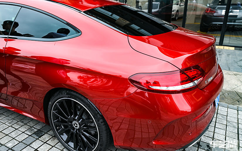 紅色車漆貼龍膜隱形車衣好看嗎？（4）