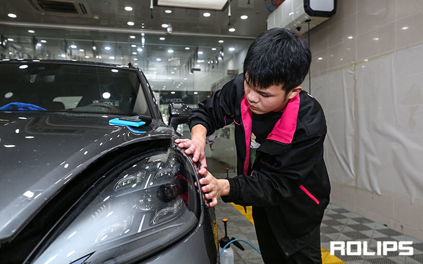ROLISP隱形車衣怎么樣?汽車為什么要貼ROLISP隱形車衣呢？（1）