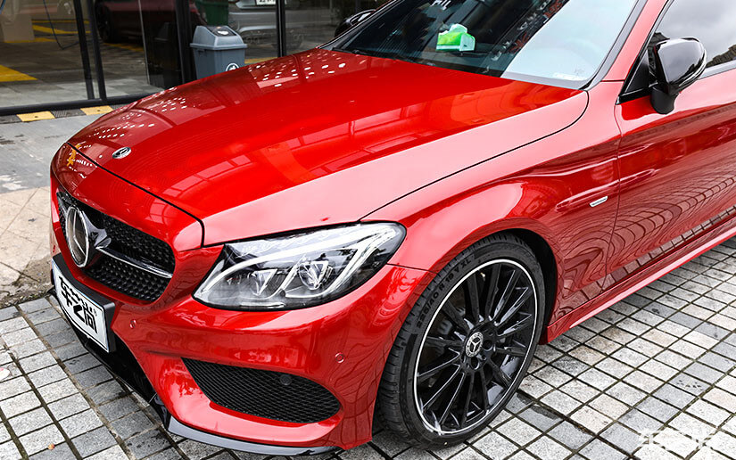 紅色車漆貼龍膜隱形車衣好看嗎？（1）