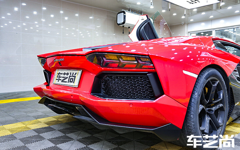 蘭博基尼貼威固漆面保護膜效果圖展示（15）