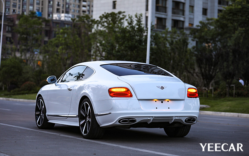 賓利施工YEECAR漆面保護膜效果圖展示（圖一）