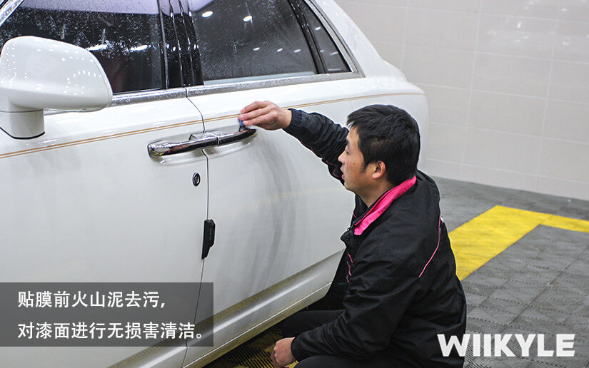 勞斯萊斯古思特在上海汽車貼膜店施工~（圖一）