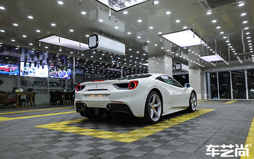 法拉利488貼威固膜效果圖（七）