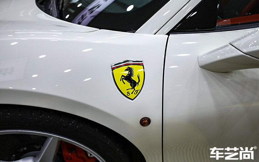 法拉利488貼威固膜效果圖（四）